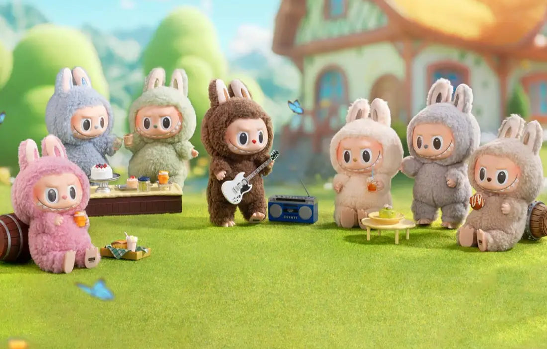 Labubu THE MONSTERS: Exciting Macaron Plush Vinyl face